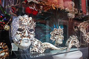 photo-of-masquerade-masks-734229
